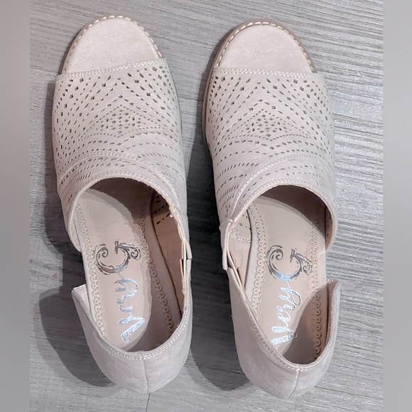 Very G peep toe wedge - Picture 2 of 3